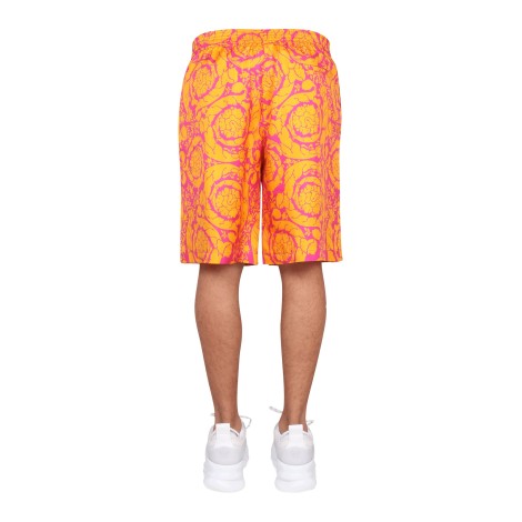 versace baroque print silhouette shorts