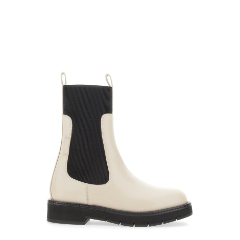 ferragamo chelsea boot