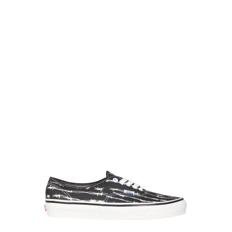 vans authentic 44 sneakers