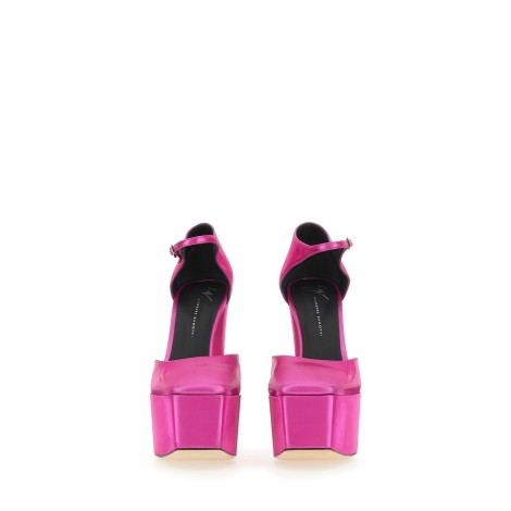 giuseppe zanotti bebe sandal.