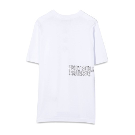 dsquared t-shirt logo on the back and front leaves