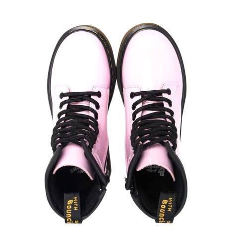 dr martens 1460 j pale pink patent lamper


