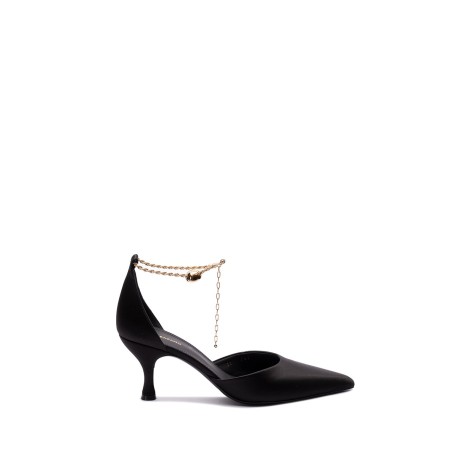 Ferragamo `Dana` Pumps