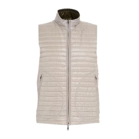 Gilet di Herno da uomo, color verde. Modello reversibile con interno grigio perla, collo a lupetto e orlo curvo. Caratterizzato da chiusura frontale con zip, due tasche laterali con bottoni e due tasche con zip. 