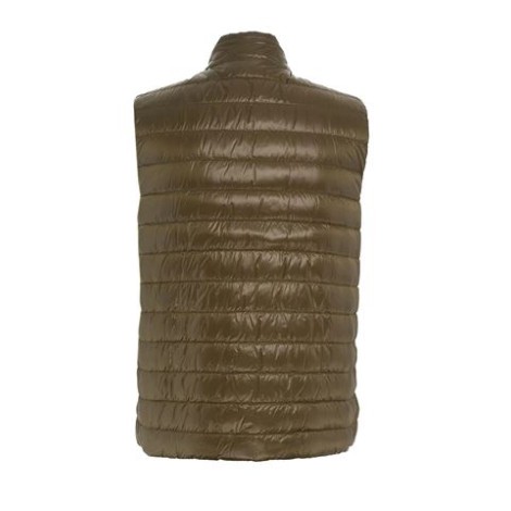 Gilet di Herno da uomo, color verde. Modello reversibile con interno grigio perla, collo a lupetto e orlo curvo. Caratterizzato da chiusura frontale con zip, due tasche laterali con bottoni e due tasche con zip. 