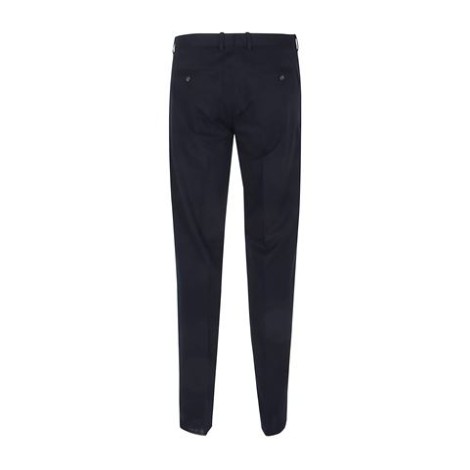 Pantaloni dritti con pieghe blu Oxford in cotone elasticizzato, dettagli plissettati, vita media, passanti, chiusura frontale con bottoni e zip e vita con coulisse interna, due tasche lateralie due tasche posteriori con bottone.   