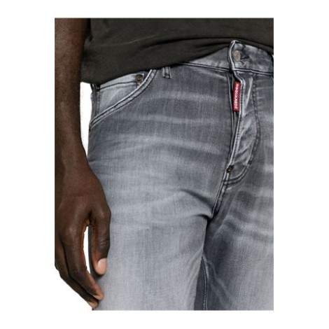 Jeans skinny Cool Guy effetto vissuto in cotone elasticizzato, denim con effetto schiarito, rifinitura con effetto vissuto, applicazione posteriore con logomini targhetta con logo, chiusura frontale con bottoni, taglio skinny   