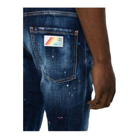 Jeans skinny Cool Guy colore in denim elasticizzato effetto vissuto e sbiaditodettaglio effetto vernice , applicazione posteriore con logo , chiusura frontale con bottoni e zip. 