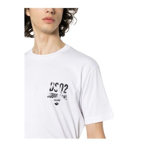 T-shirt con stampa in jersey di cotone bianco, stampa logo petto , girocollo , maniche corte e orlo dritto.  