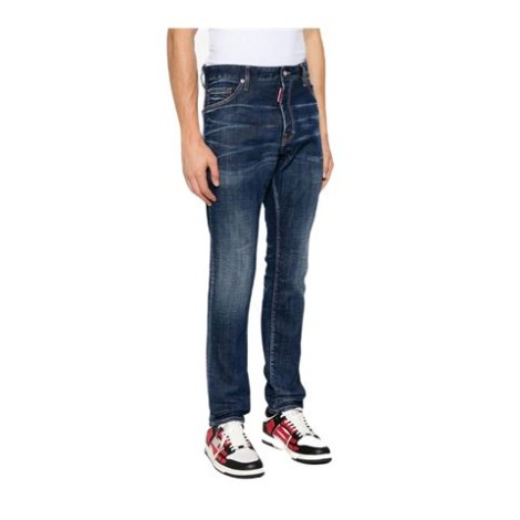 Jeans slim Cool Guy con effetto vissuto colore blu navy ,  denim elasticizzato,cuciture a contrasto, applicazione posteriore con logo, mini targhetta con logo ,chiusura frontale con bottoni, vita media. 