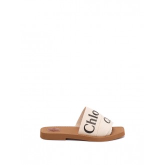 Chloe `Woody` Mules