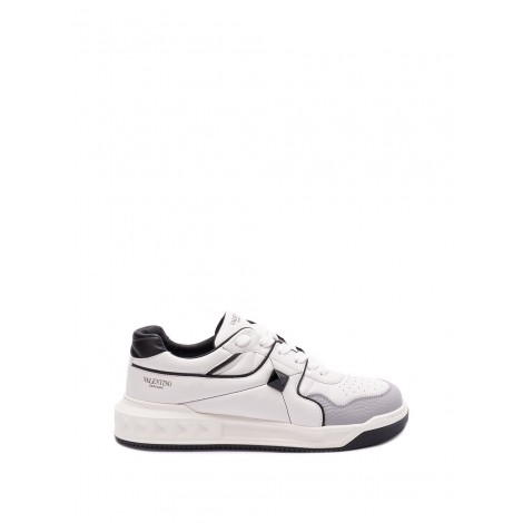 Valentino Garavani `One Stud` Sneakers