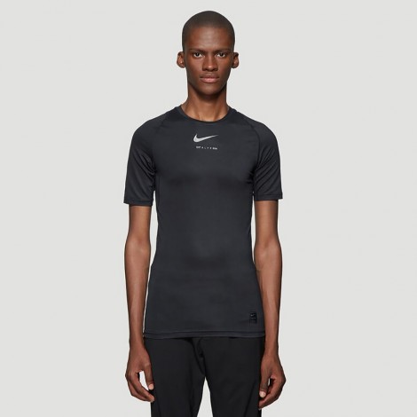 X NIKE Technical T-Shirt in Black