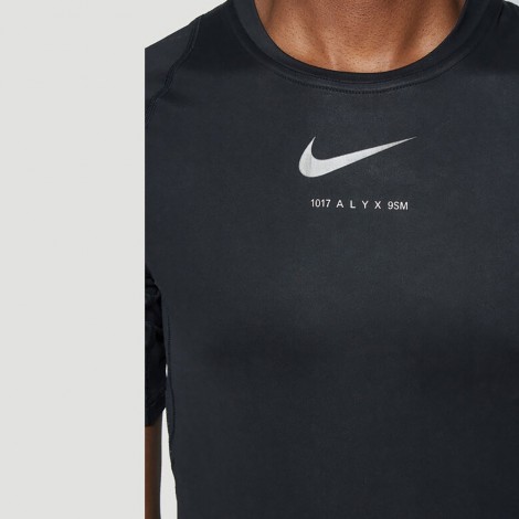 X NIKE Technical T-Shirt in Black