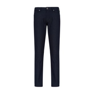 Pantalone di EMPORIO ARMANI, da uomo, colore blu. Modello a cinque tasche, caratterizzato da chiusura con zip e bottone. Passanti per cintura. Vestibilità regolare. 
