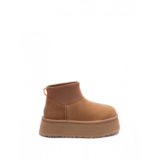 Ugg `Classic Mini Dipper` Boots