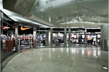 NIKE stores in Italy | SHOPenauer